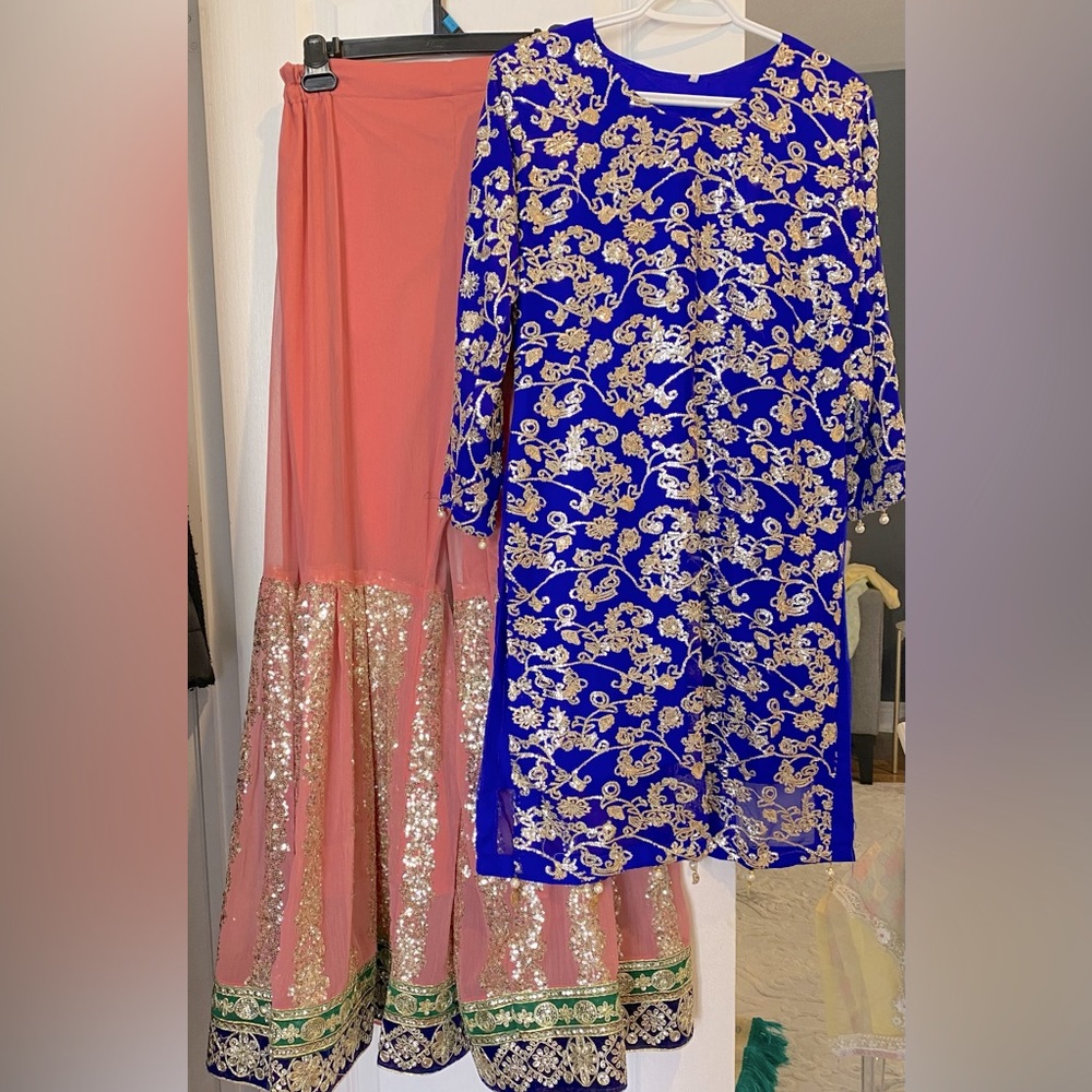 Pakistani/Indian Gharara Suit - 2 pcs